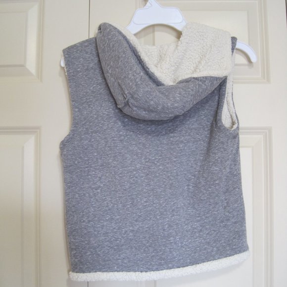 Mudd sherpa and sweatshirt vest sz XL - Picture 2 of 6